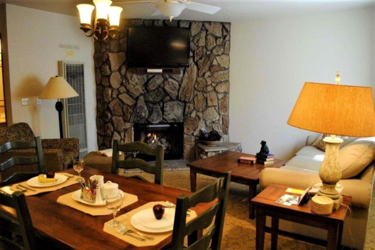 Getaways At Snow Lake Lodge Биг Беър Лейк Екстериор снимка