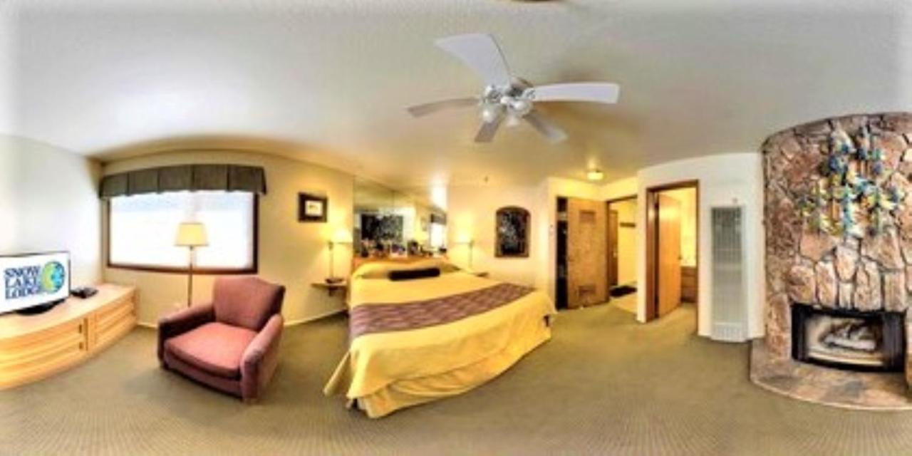Getaways At Snow Lake Lodge Биг Беър Лейк Екстериор снимка