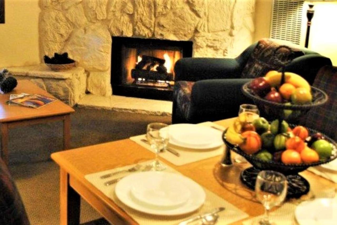 Getaways At Snow Lake Lodge Биг Беър Лейк Екстериор снимка